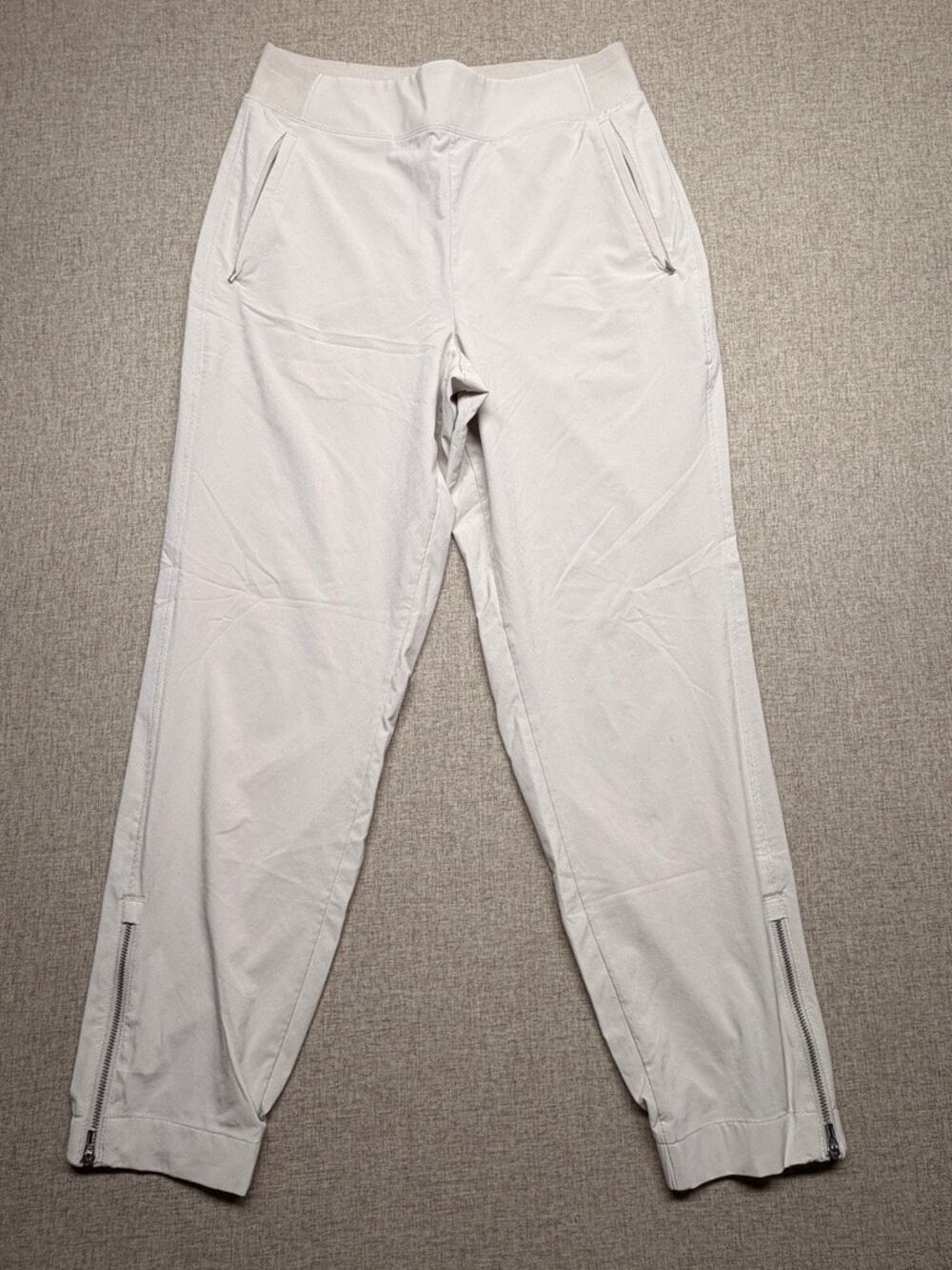 Athleta Womenโs Size 6 Gray Pull On Ankle Pants Zip Hem Stretch Travel